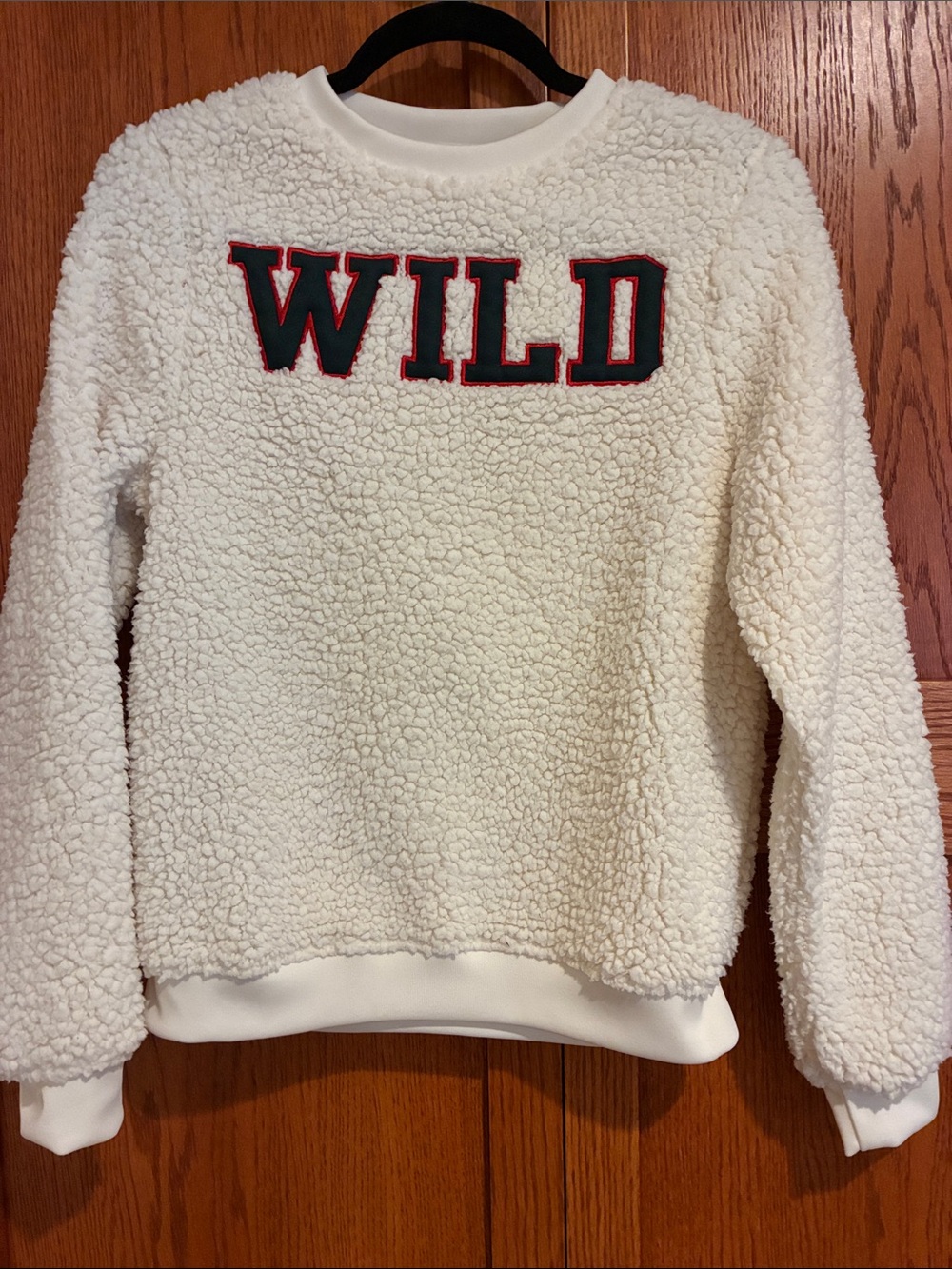 EUC, NHL WILD Sherpa Pullover, BEAUTIFULLY Embroidered Lettering, Measurements